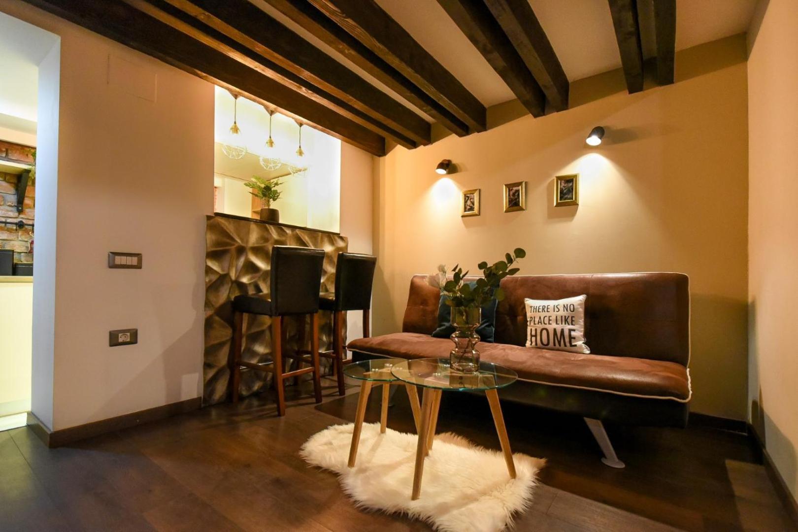 Central Comfort - Duplex-Style Studios On Regina Elisabeta Bucarest Exterior foto
