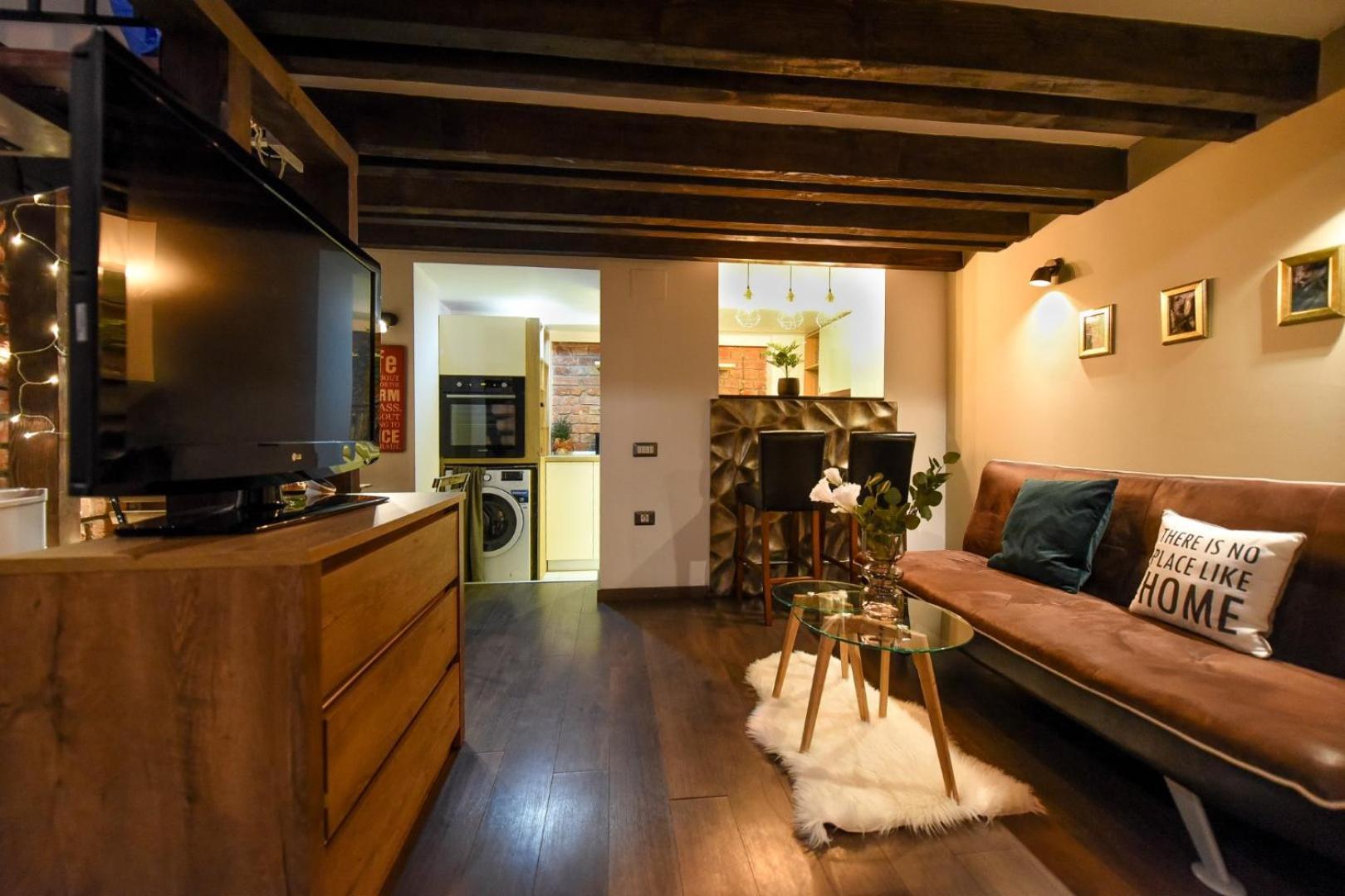 Central Comfort - Duplex-Style Studios On Regina Elisabeta Bucarest Habitación foto